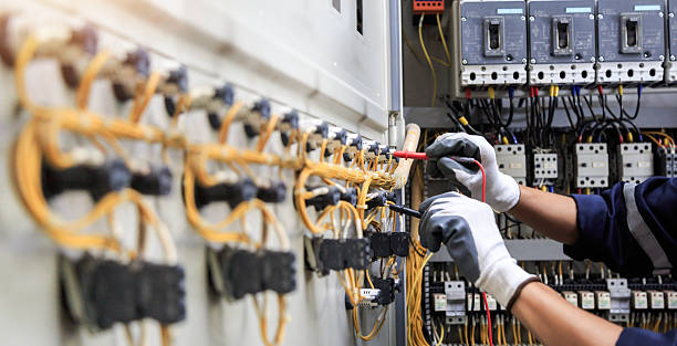 Professional Electrician technician working in Norwalk, CA